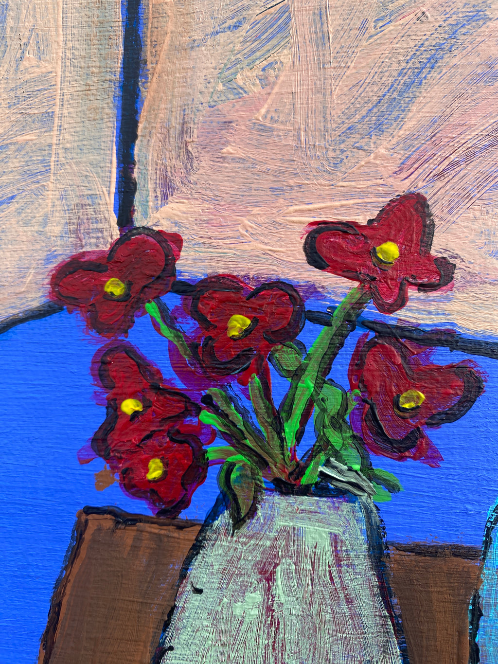 “der Mann neben Blumen und Äpfeln“