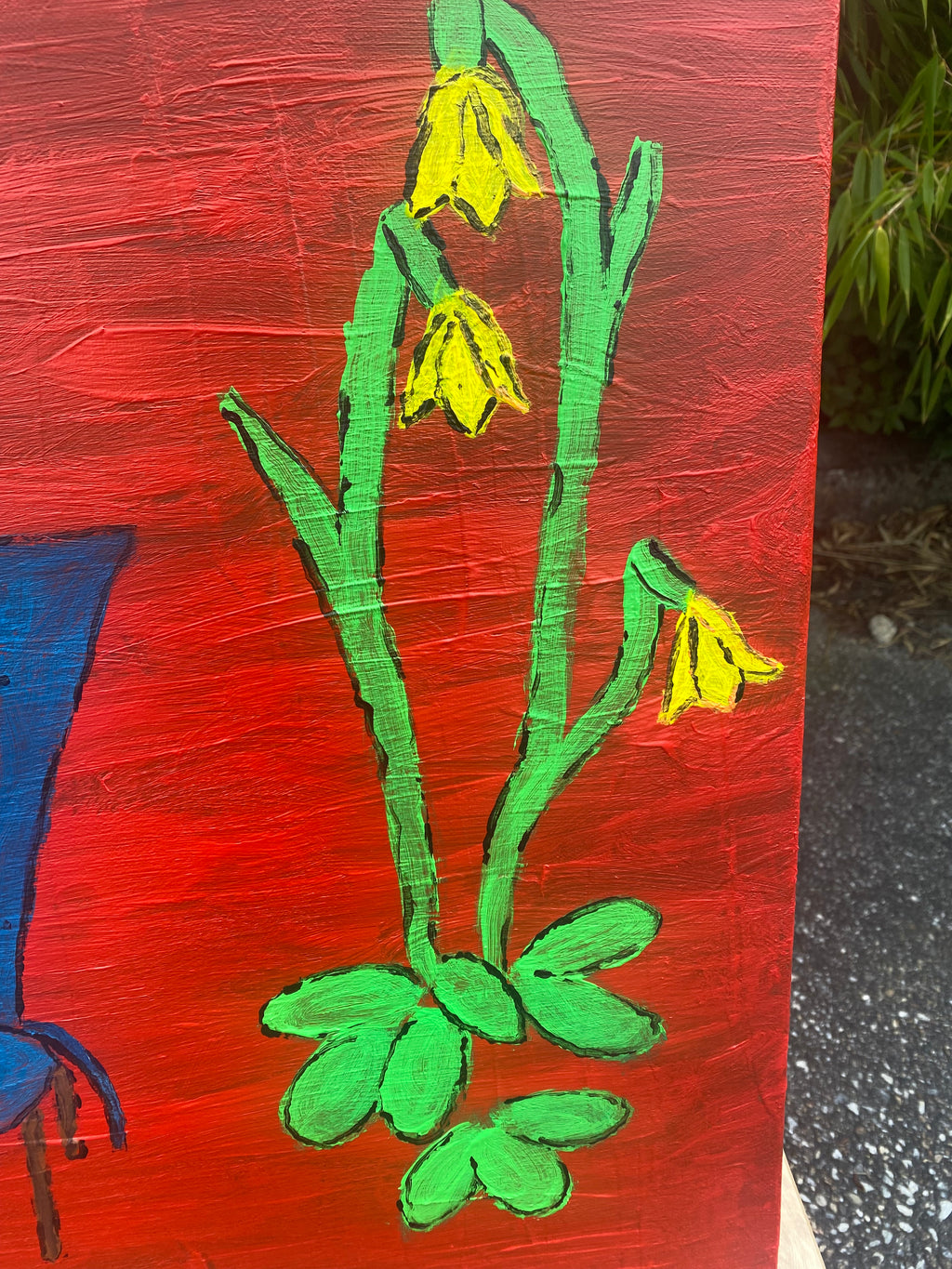 “Stillleben mit Stuhl und Blumen“